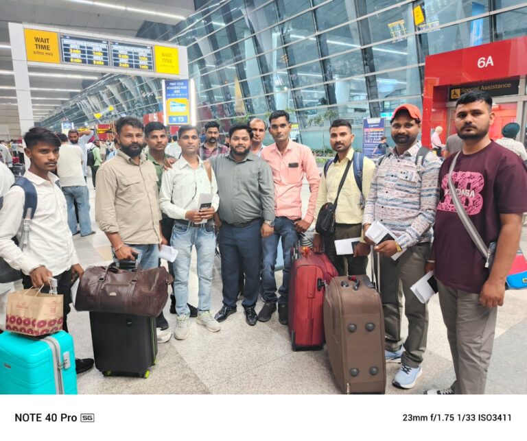 Why Us? WhatsApp Image 2025-11-04 at 13.42.35_3ff2db83